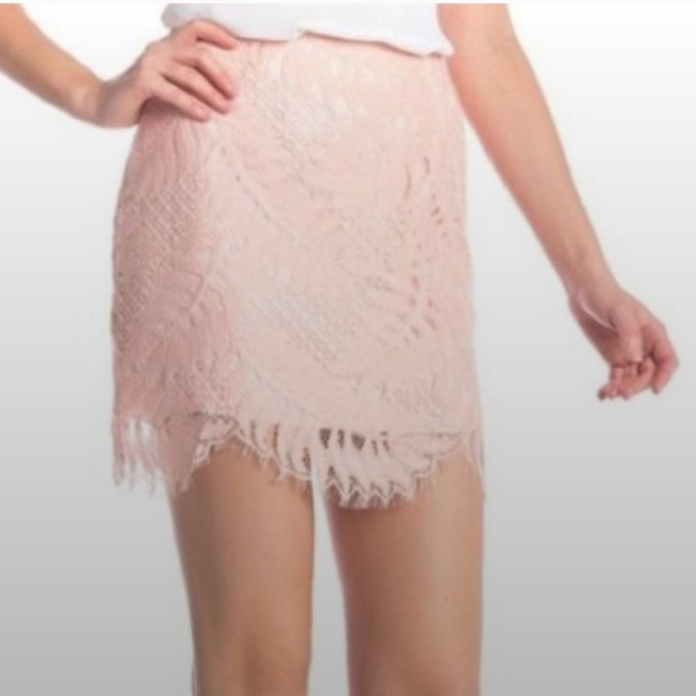 NWT Lovers & Friends Pink Lace  Skirt Papaya Sz L - Picture 3 of 17